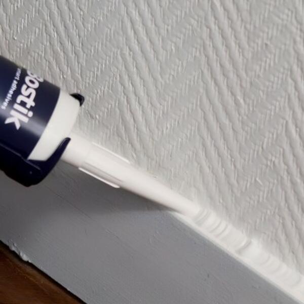 Germany tutorial how to sea a skirting board step 2
