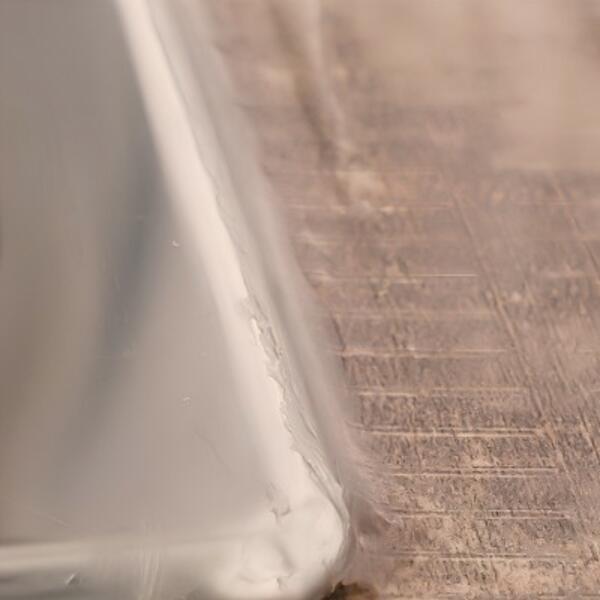 Germany tutorial How to seal a washbasin step 5