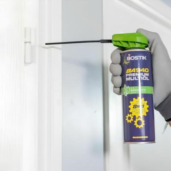 Lithuania squeaky door hinges step 2