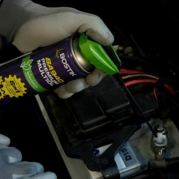 Lithuania tutorial electrical contact lubricant step 2