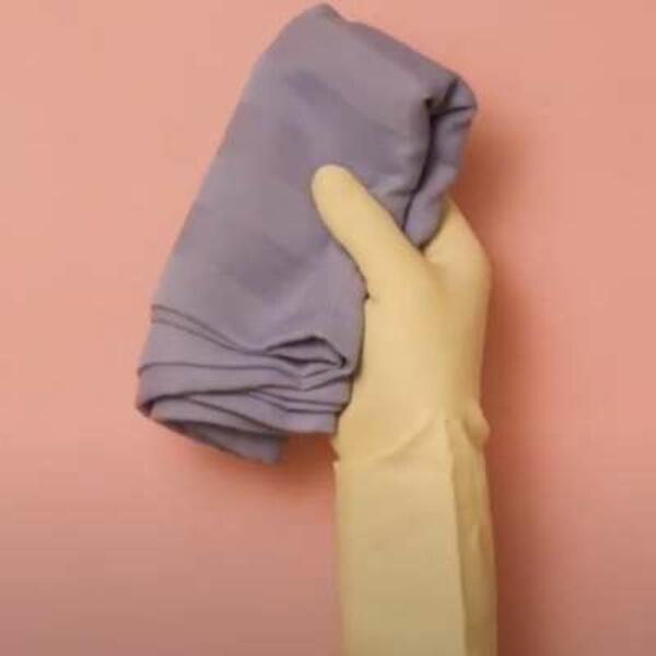 Poland Tutorial How to remove blu tack marks step 4