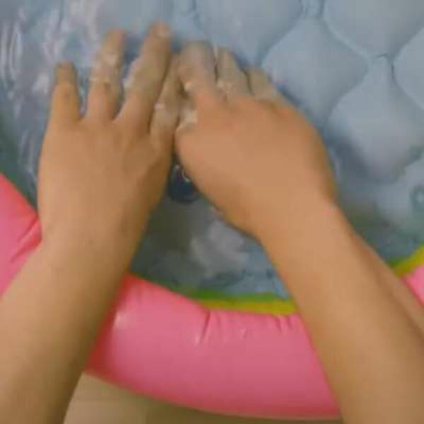 Poland Tutorial How to repair a creaked pool step 3