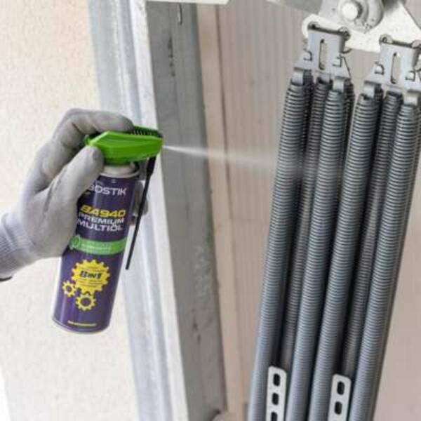 Poland lubricant garage door sliding door step 2