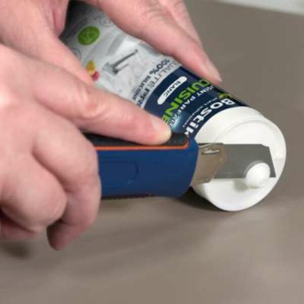 Poland tutorial How to prepare sealant cartridge step 1