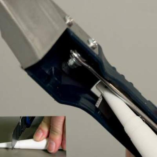 Poland tutorial How to prepare sealant cartridge step 2