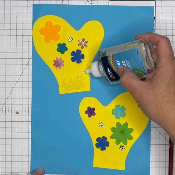 South africa ideas inspiration winter mitten craft Step 3