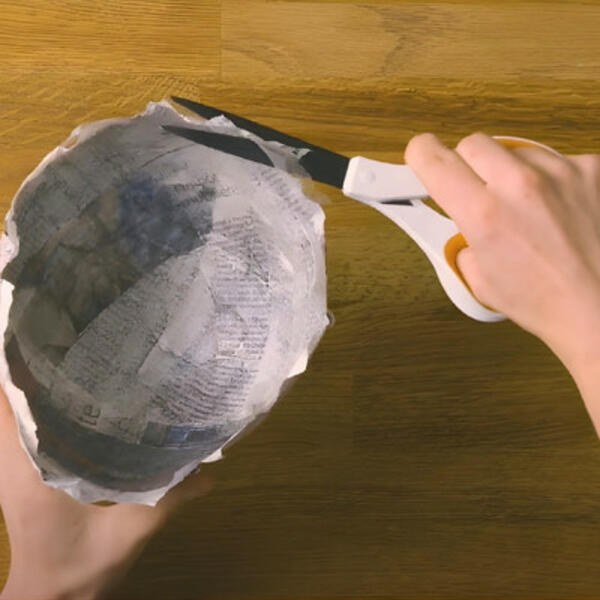 Australia How to Paper Mache step 7