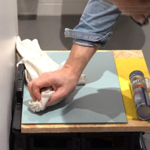Belgium NL how to mount mirror step 1