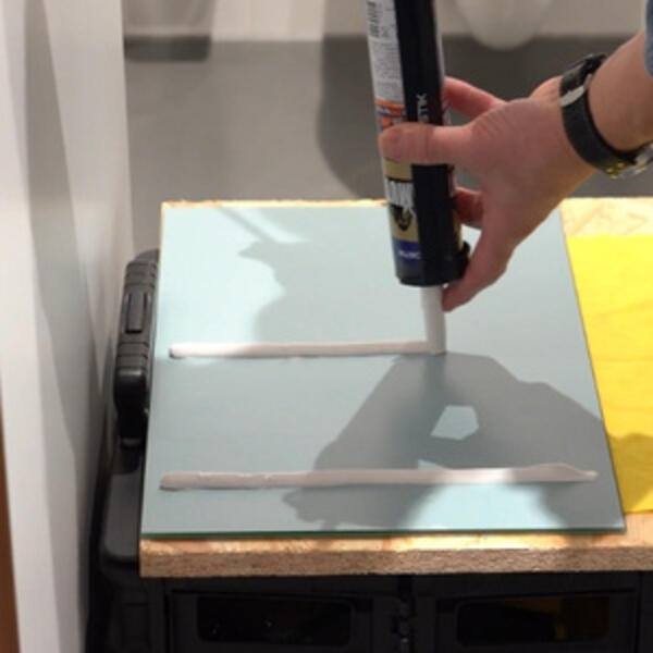 Belgium NL how to mount mirror step 2