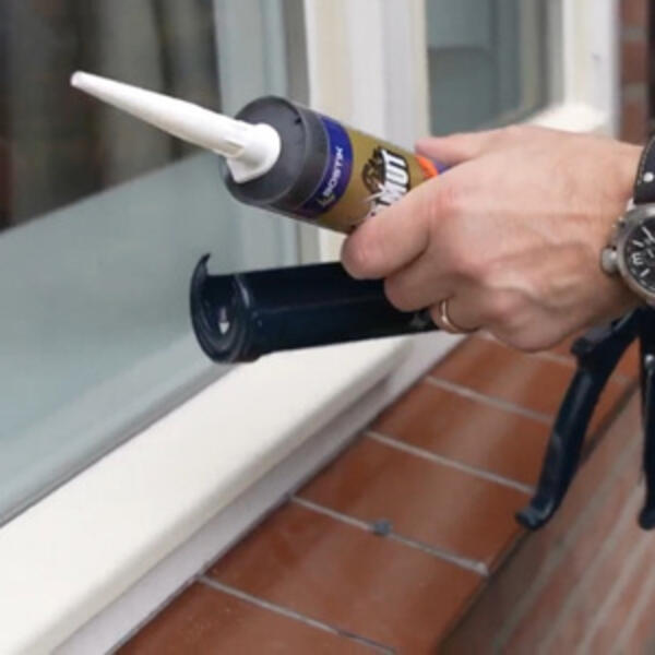 Belgium NL how to seal windows frames step 2