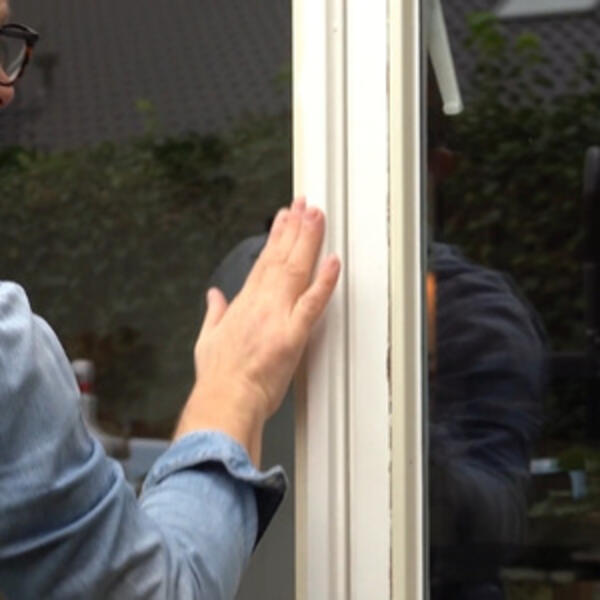 Belgium NL how to seal windows frames step 4