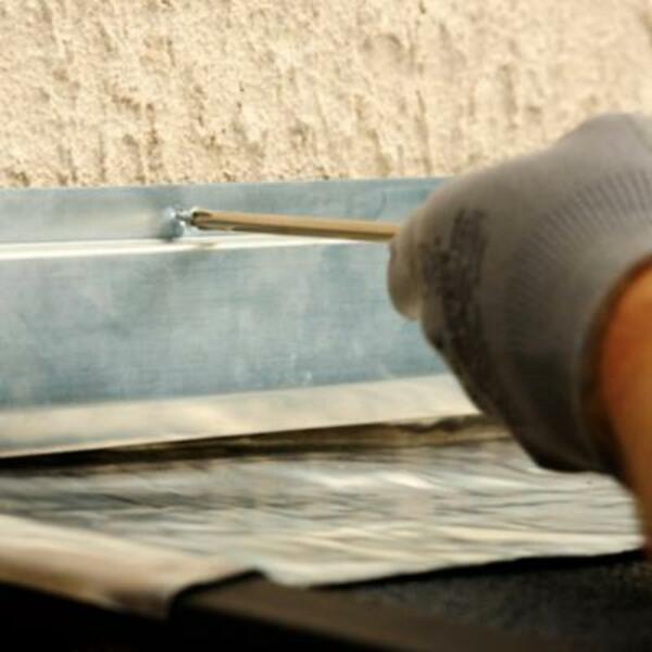 Moldova RU Waterstop etanseaza rostul sortului metalic 1
