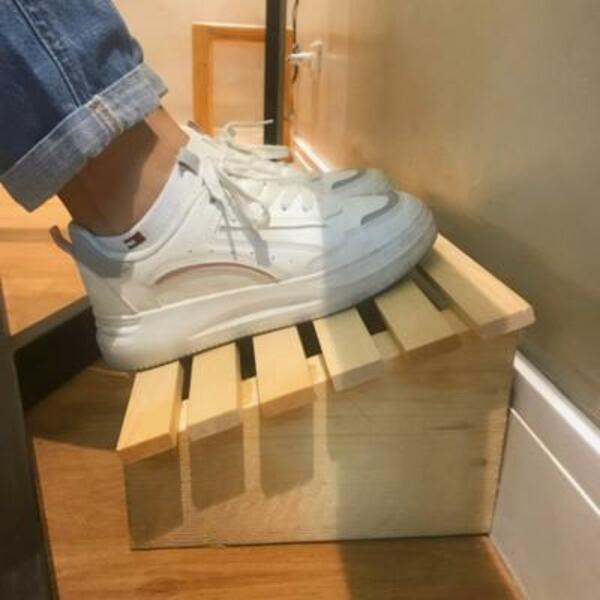 Philippines create ergonomic footrest step 8