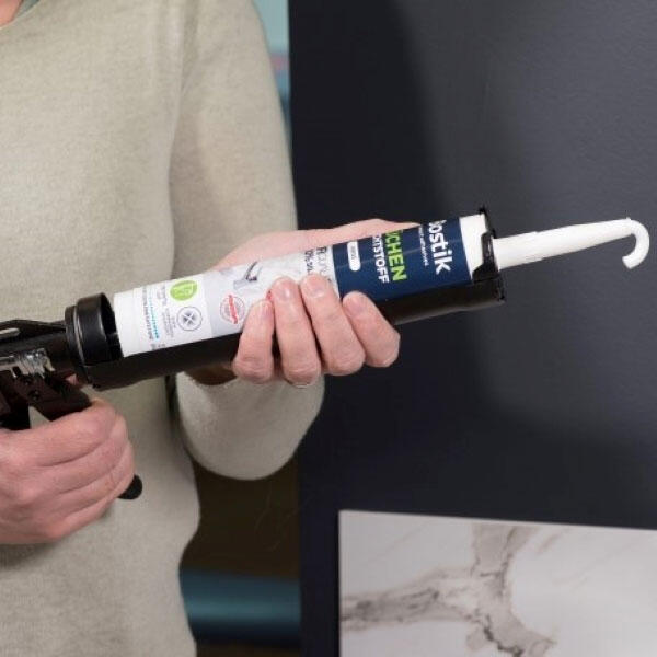 Lithuania tutorial How to prepare sealant cartridge step 4