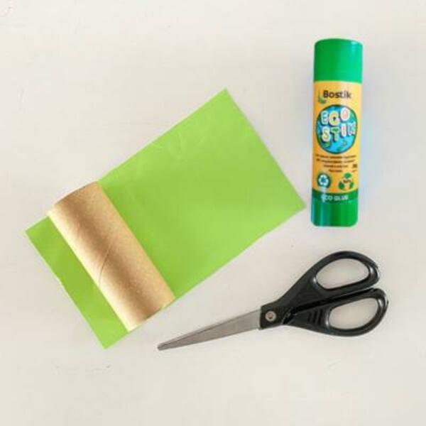 New Zealand Stationery Craft Eco Stik tutorial Toilet Roll Frog Step 2