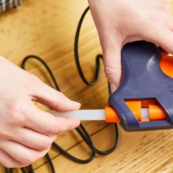 New Zealand repair hg3 glue gun application 1