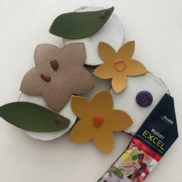 Philippines make leather flower charms Step 2