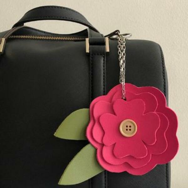 Philippines make leather flower charms Step 5