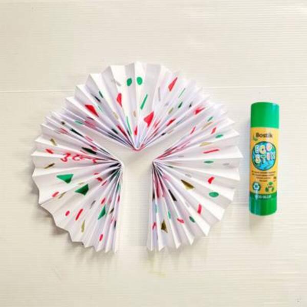 New zealand tutorial paper fans Step 5