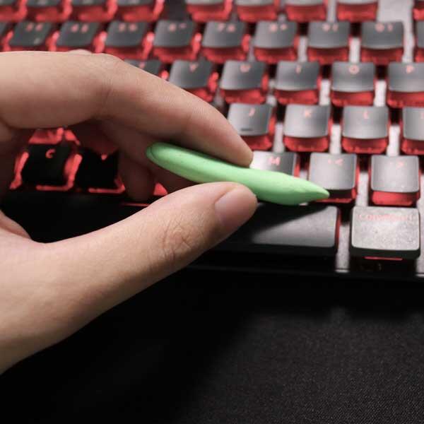 Hong Kong EN Tutorial How To Clean Your Keyboard With Blu Tack Step 3