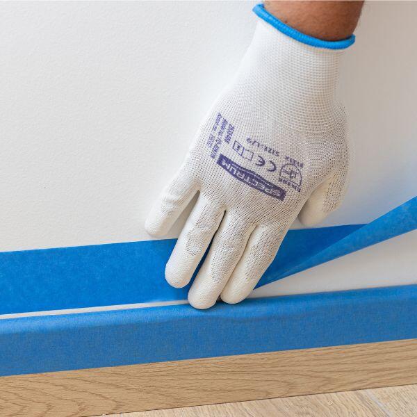 Moldova RU how to seal baseboards step 2