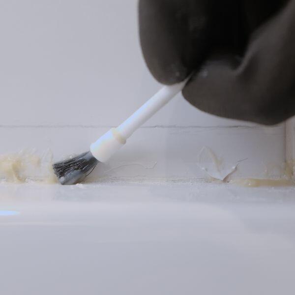 Romania how to apply perfect seal 2in1 step 2