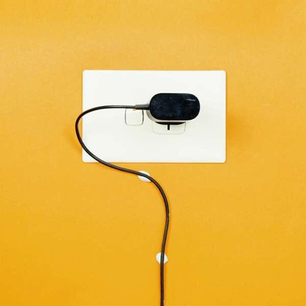 Thailand EN blog blu tack hacks clean keyboard article image 3