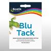 Opakowanie białej masy klejącej Bostik Blu Tack z kolorową grafiką i gekonem, podkreślające wielokrotne użycie do mocowania materiałów biurowych i domowych.
