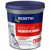 Seau 1,5 kg Bostik Enduit de Rebouchage, pâte prête à l’emploi comblant trous et fissures en une passe, offrant excellente dureté et réparation rapide sans retrait.